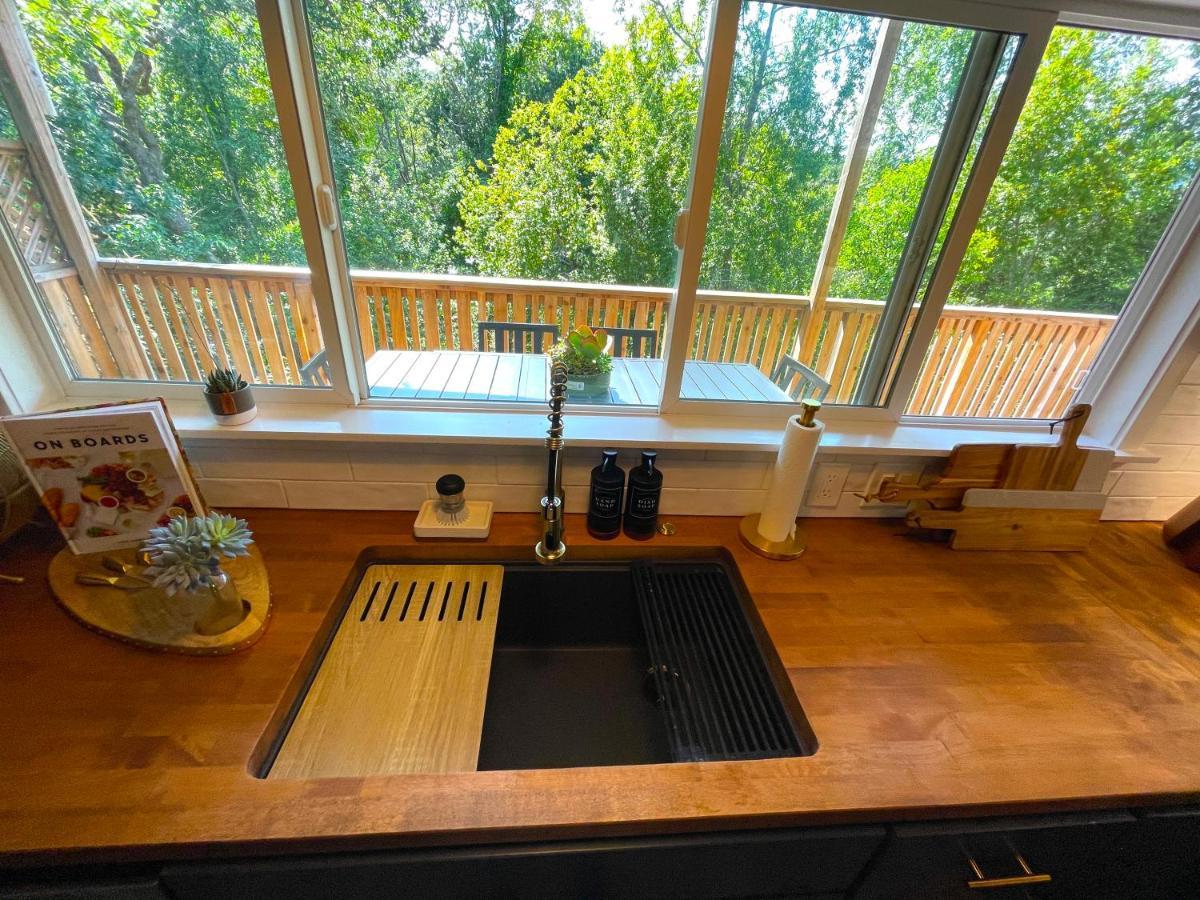 Private Wine Country-River Bungalow! Sunny Treetop Views - Pets Stay Free Forestville Exterior photo